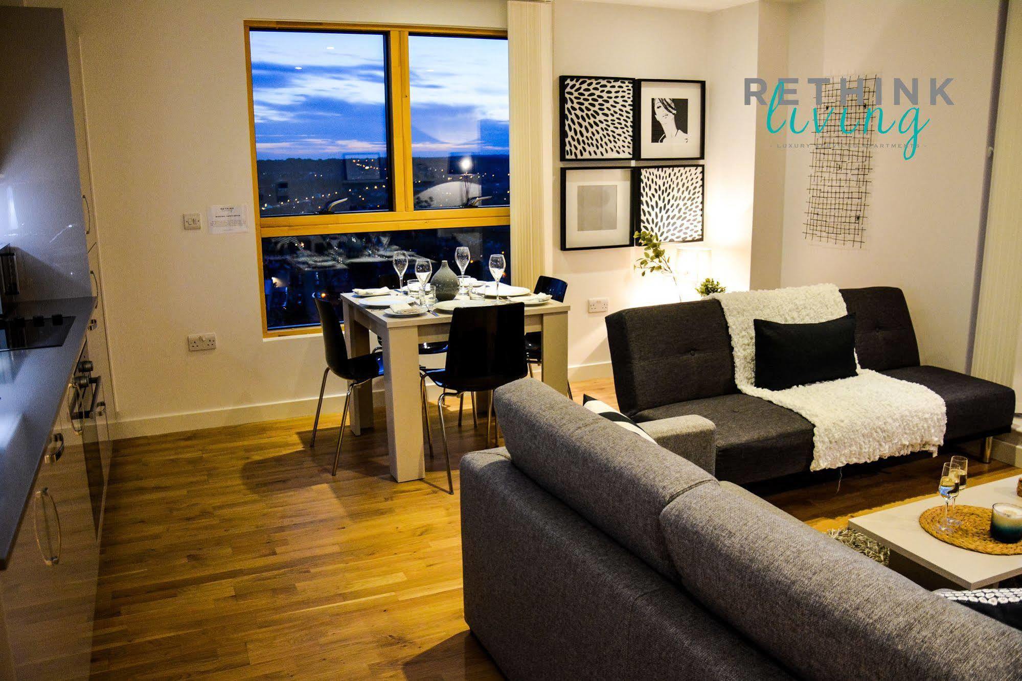 The Penthouse At Hewitt 호텔 독서 외부 사진