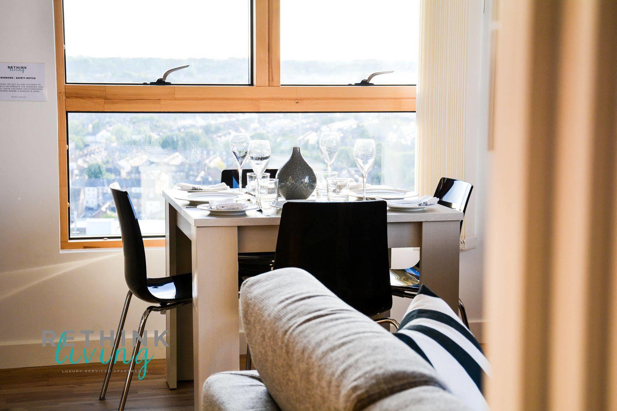 The Penthouse At Hewitt 호텔 독서 외부 사진